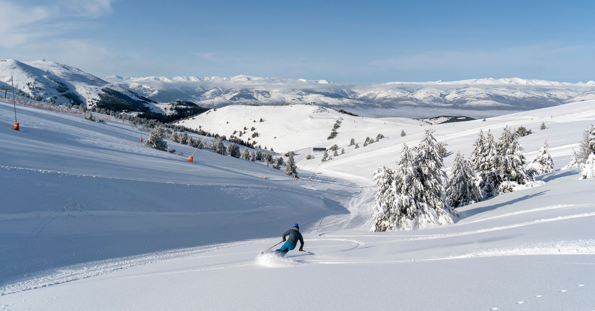 La Molina Season Ski pass - Only Sundays